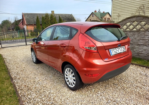 Ford Fiesta cena 21900 przebieg: 116000, rok produkcji 2009 z Staszów małe 67
